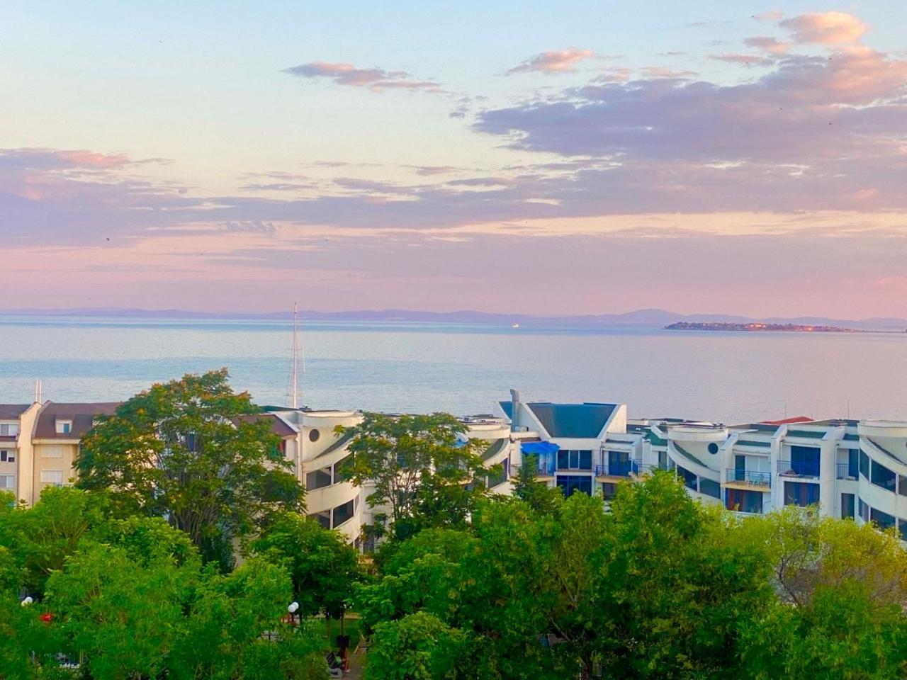 Apartament Delfin Sea View Święty Włas Zewnętrze zdjęcie