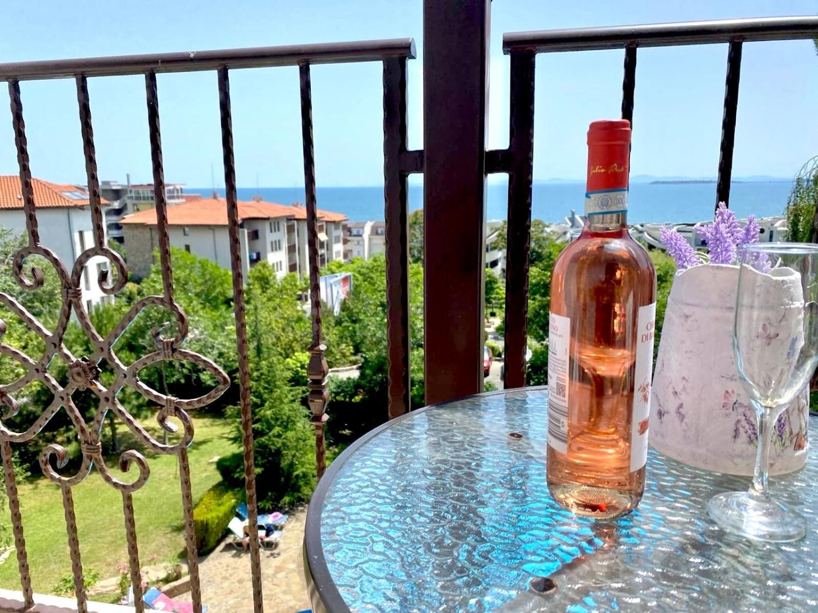 Apartament Delfin Sea View Święty Włas Zewnętrze zdjęcie